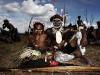 Os canibais mais terríveis do nosso tempo são a tribo Yali na Nova Guiné (5 fotos) Existem tribos canibais agora