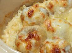 Meatballs in sour cream sauce - proven recipes