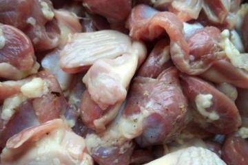 Курячі шлунки у сметані: рецепт з фото